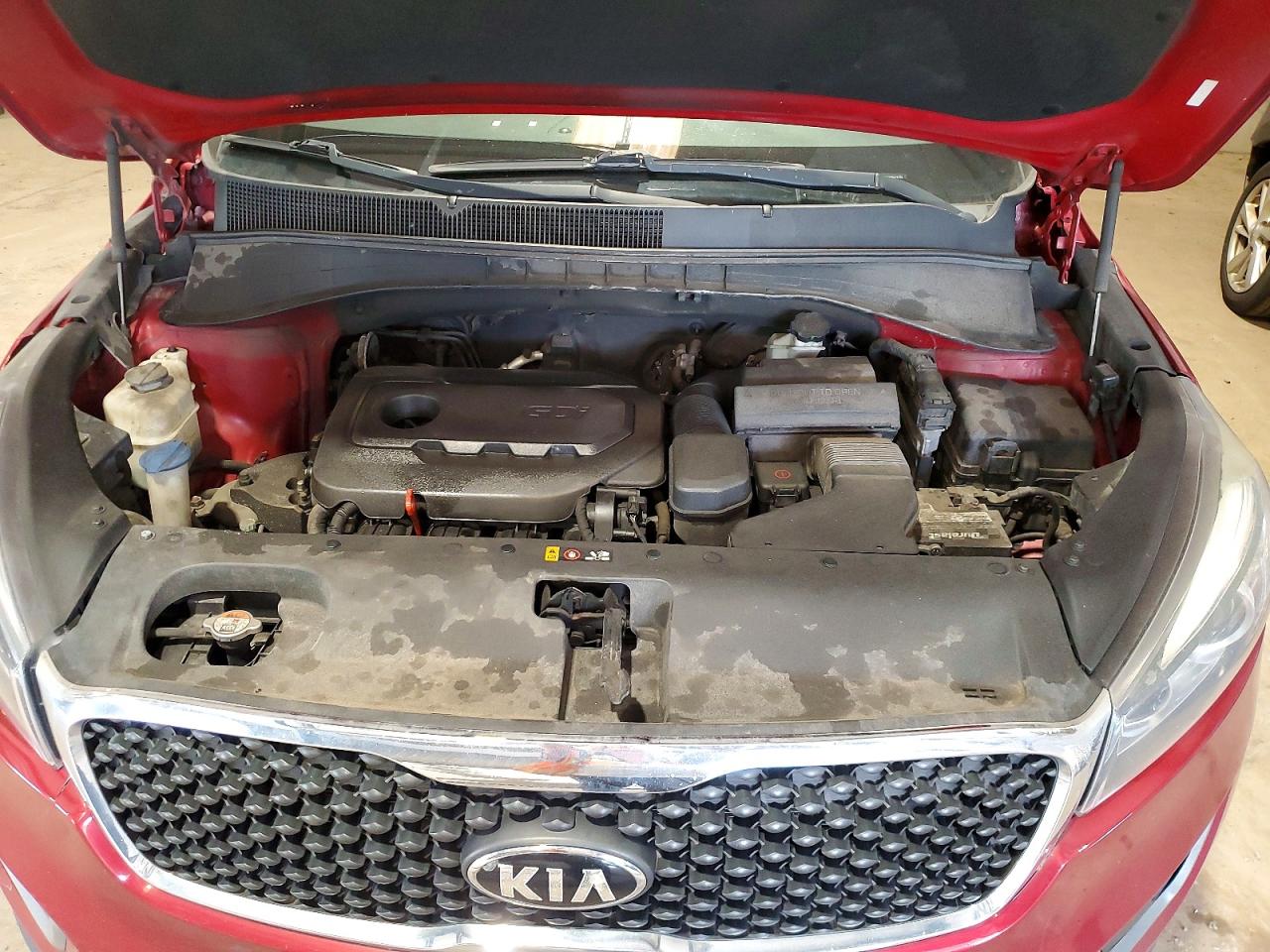 2016 KIA SORENTO L / LX