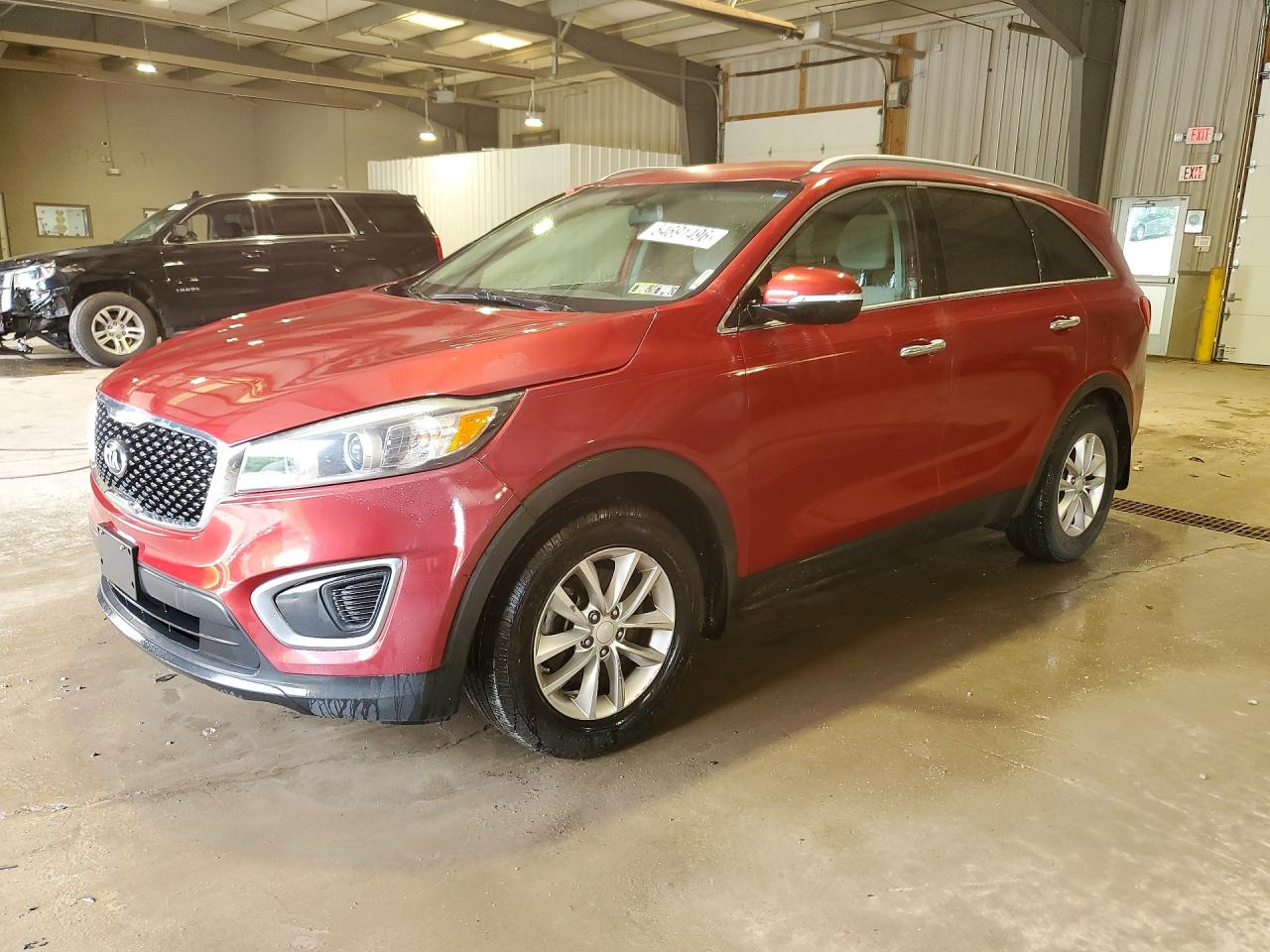 2016 KIA SORENTO L / LX