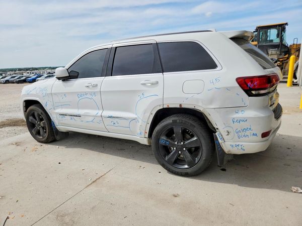2015 JEEP GRAND CHEROKEE LAREDO 4X4