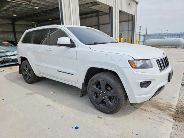 2015 JEEP GRAND CHEROKEE LAREDO 4X4