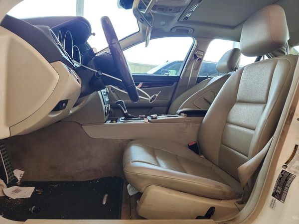 2014 MERCEDES-BENZ C C250