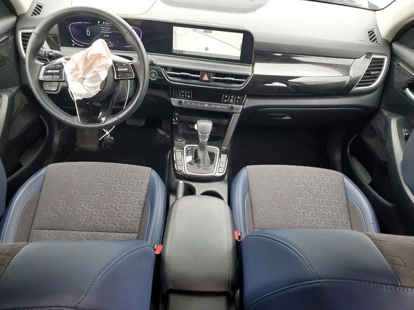 2025 KIA SELTOS S, X-Line