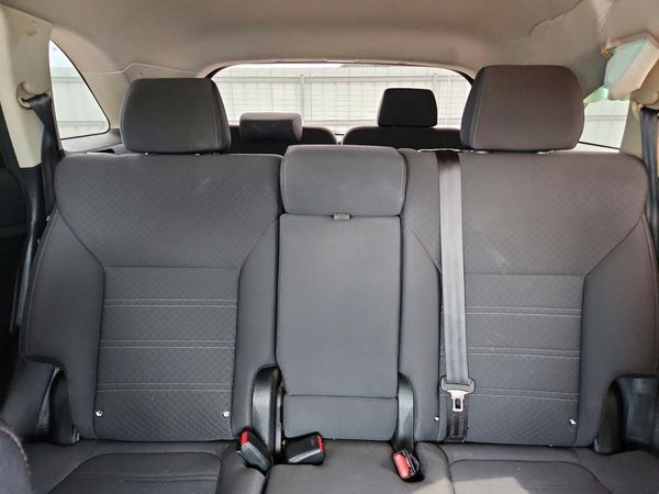 2017 KIA SORENTO L, LX