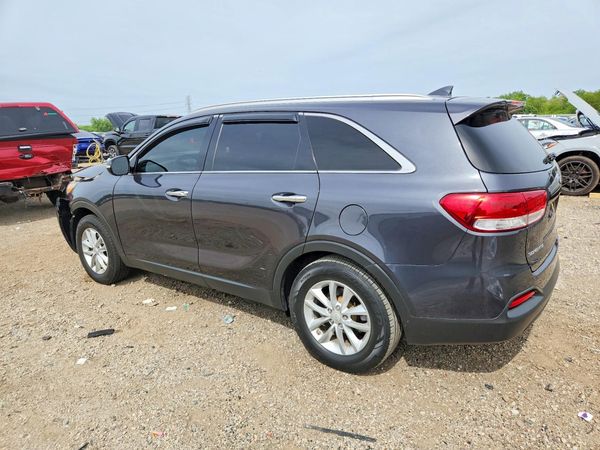 2017 KIA SORENTO L, LX