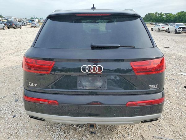 2017 AUDI Q7 quattro Premium Plus