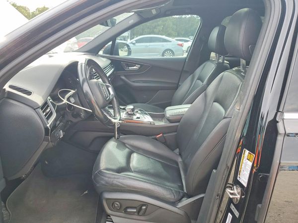 2017 AUDI Q7 quattro Premium Plus