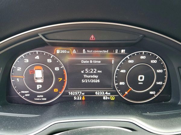 2017 AUDI Q7 quattro Premium Plus