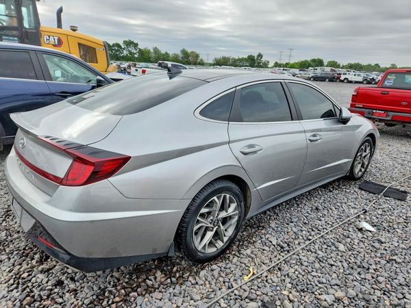 2021 HYUNDAI SONATA SEL Convenience