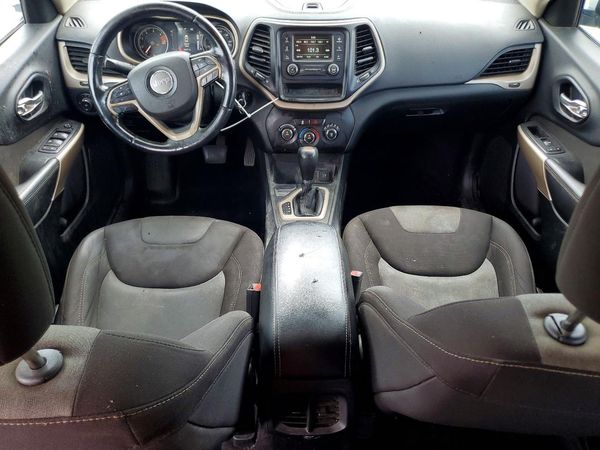 2018 JEEP CHEROKEE LATITUDE FWD