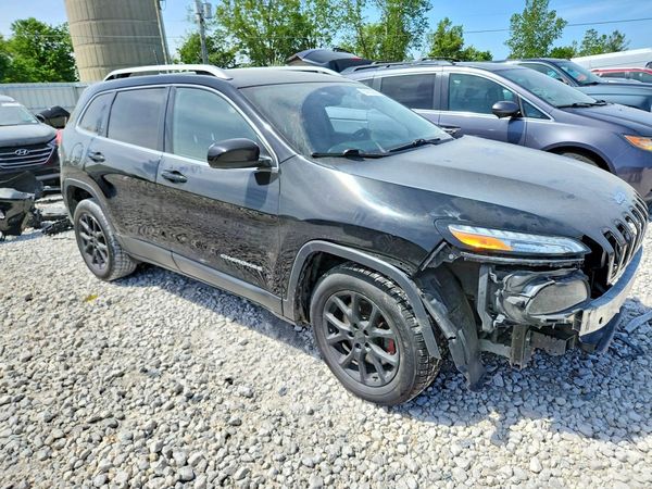 2017 JEEP CHEROKEE LATITUDE FWD