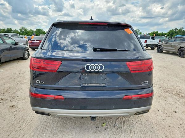 2018 AUDI Q7