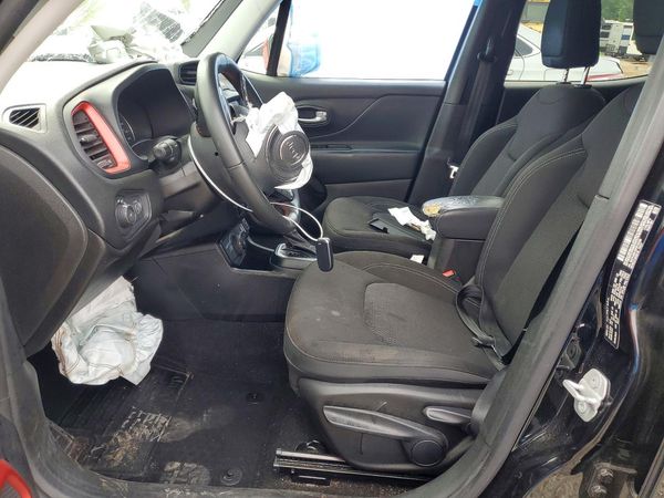 2023 JEEP RENEGADE LATITUDE 4X4