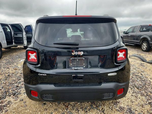 2021 JEEP RENEGADE LATITUDE 4X2