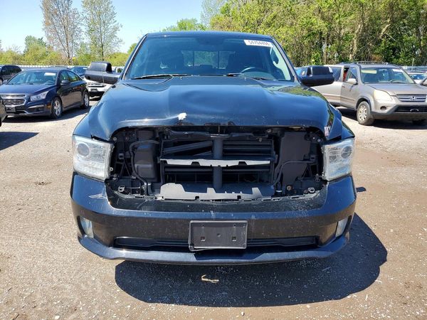 2014 RAM 1500 Sport