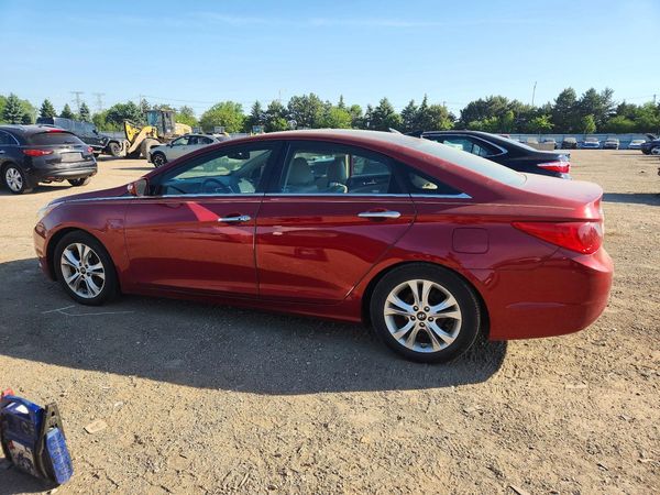 2012 HYUNDAI SONATA Middle level