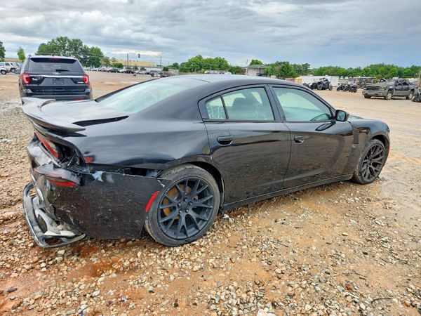 2017 DODGE CHARGER SE RWD
