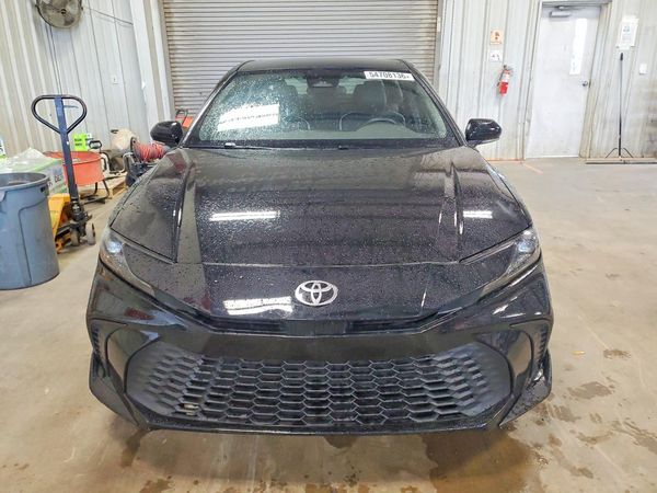2025 TOYOTA CAMRY