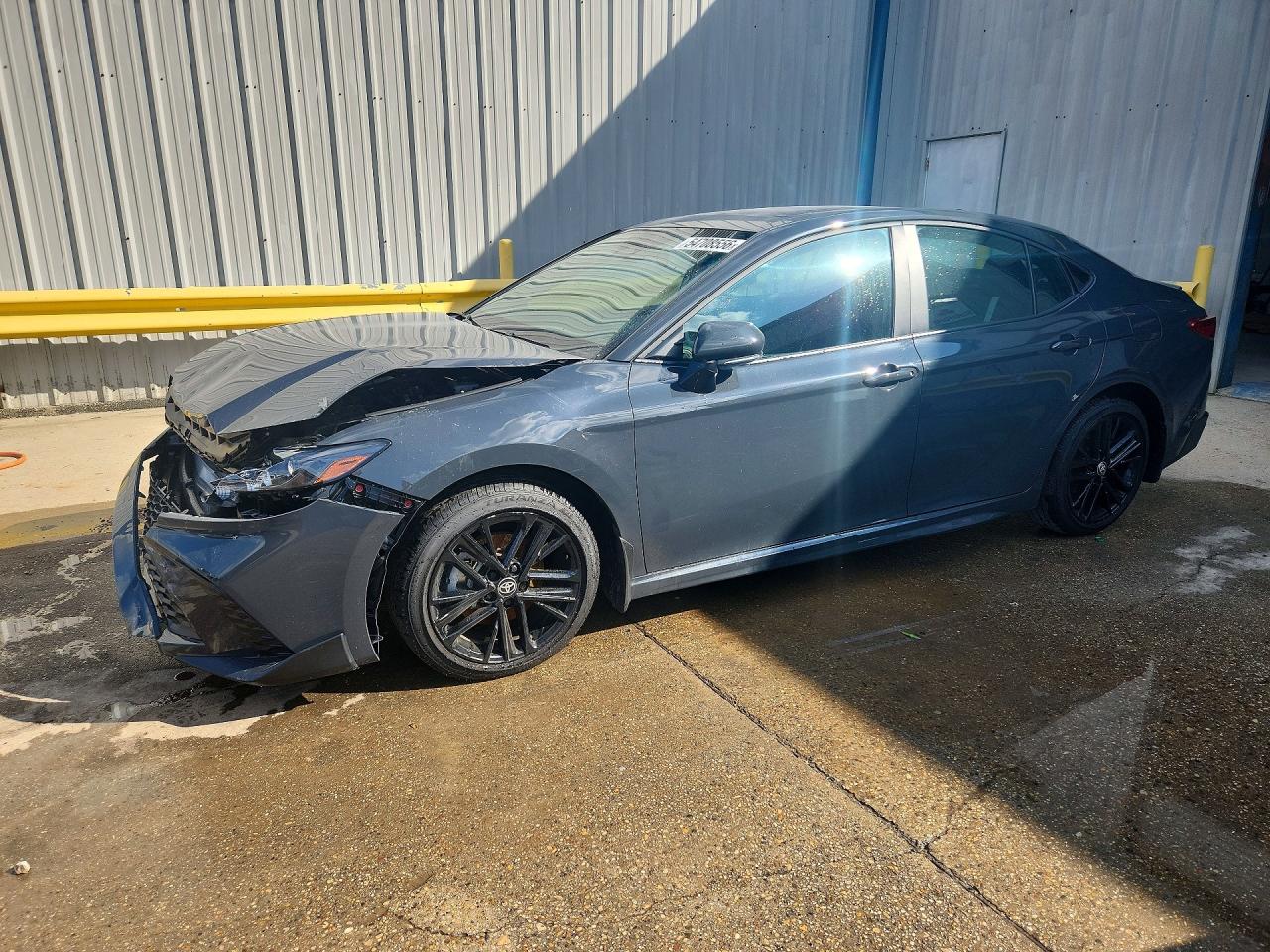 2026 TOYOTA CAMRY