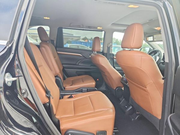2017 TOYOTA HIGHLANDER