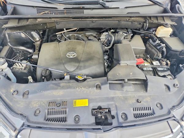 2017 TOYOTA HIGHLANDER