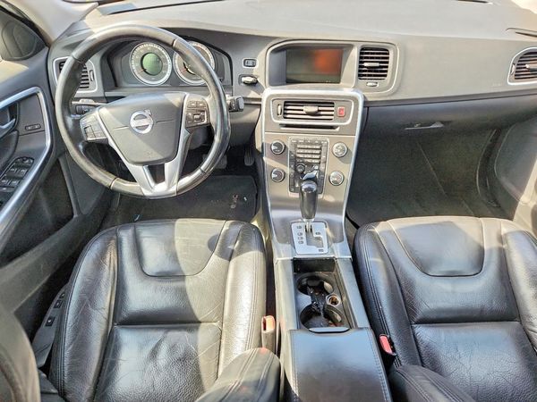 2012 VOLVO S60