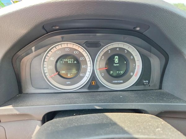 2012 VOLVO S60