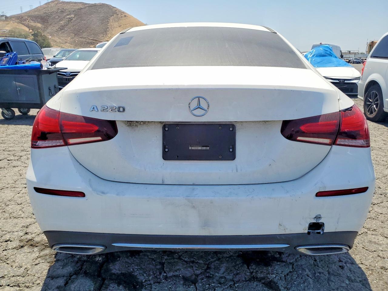 2022 MERCEDES-BENZ A A220