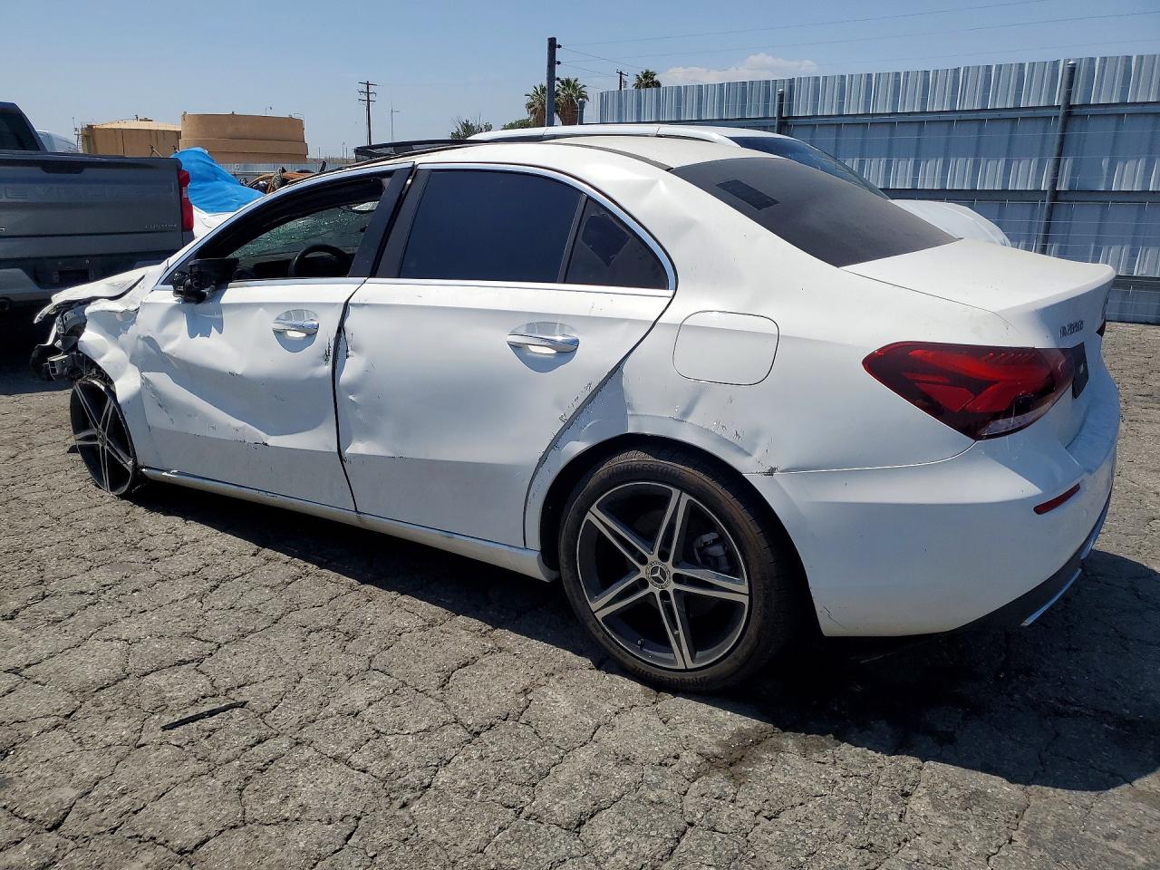 2022 MERCEDES-BENZ A A220