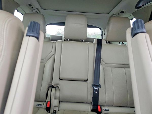 2018 LAND ROVER DISCOVERY SE