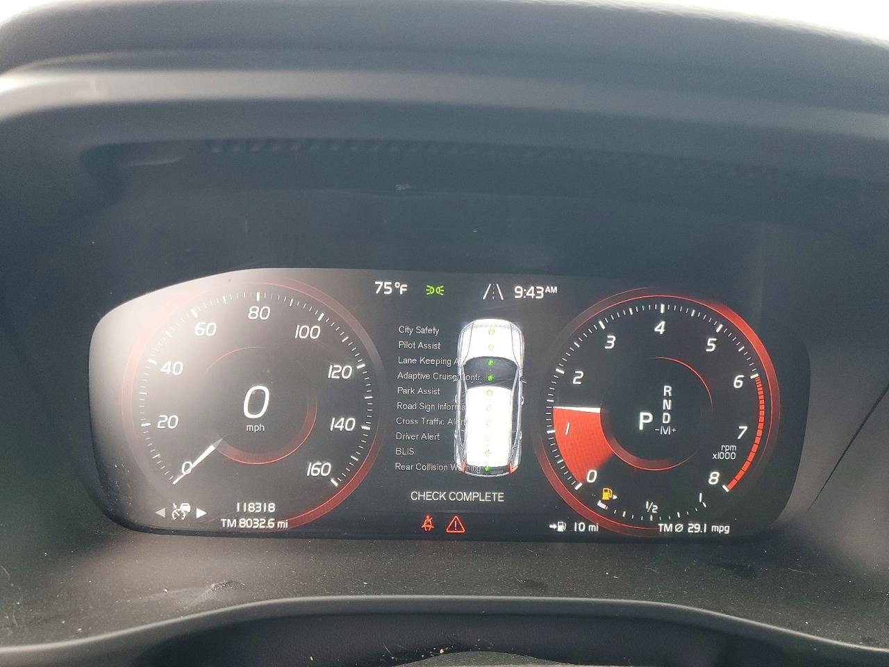 2020 VOLVO XC40 R-Design