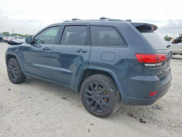 2018 JEEP GRAND CHEROKEE LAREDO 4X4