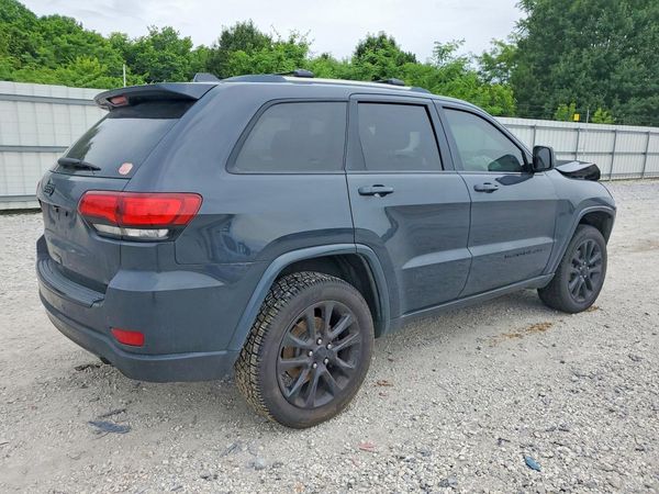 2018 JEEP GRAND CHEROKEE LAREDO 4X4