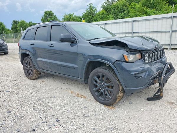 2018 JEEP GRAND CHEROKEE LAREDO 4X4