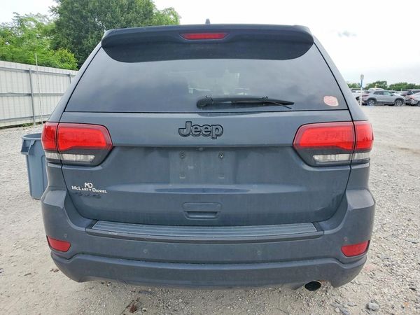2018 JEEP GRAND CHEROKEE LAREDO 4X4