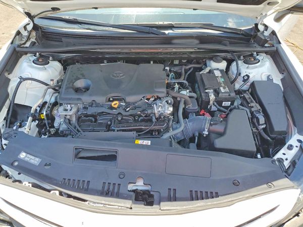 2021 TOYOTA CAMRY SE + Convenient Pkg