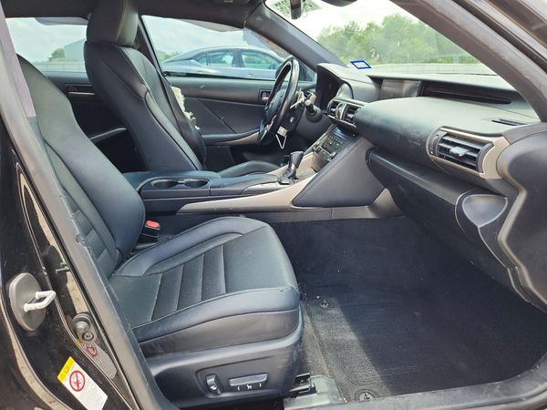 2017 LEXUS IS 300