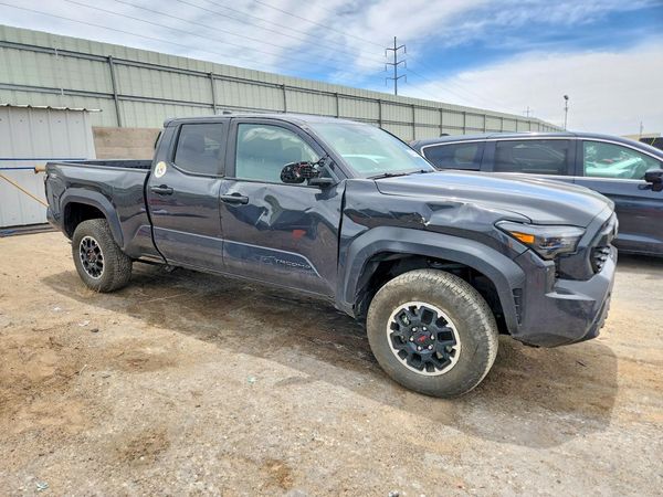 2025 TOYOTA TACOMA