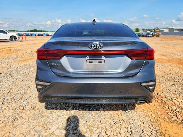 2021 KIA FORTE FE, LXS