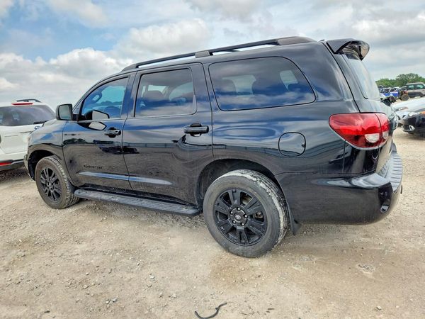 2019 TOYOTA SEQUOIA SR5 grade