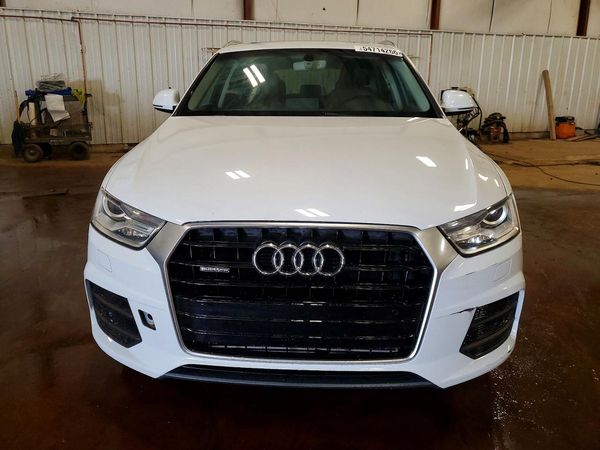 2016 AUDI Q3 quattro Premium Plus