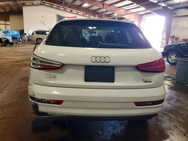 2016 AUDI Q3 quattro Premium Plus