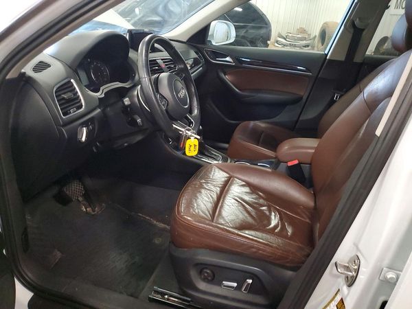 2016 AUDI Q3 quattro Premium Plus