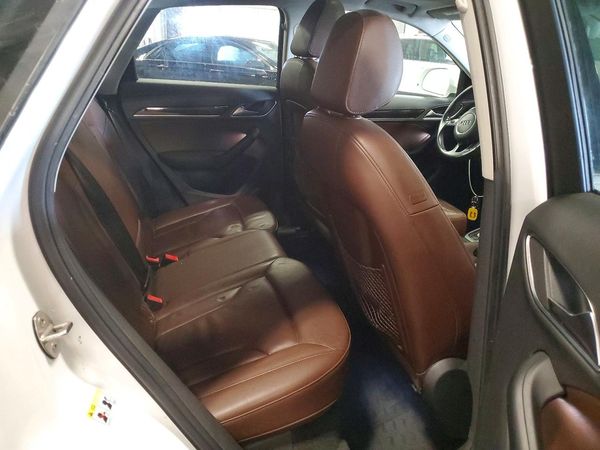 2016 AUDI Q3 quattro Premium Plus