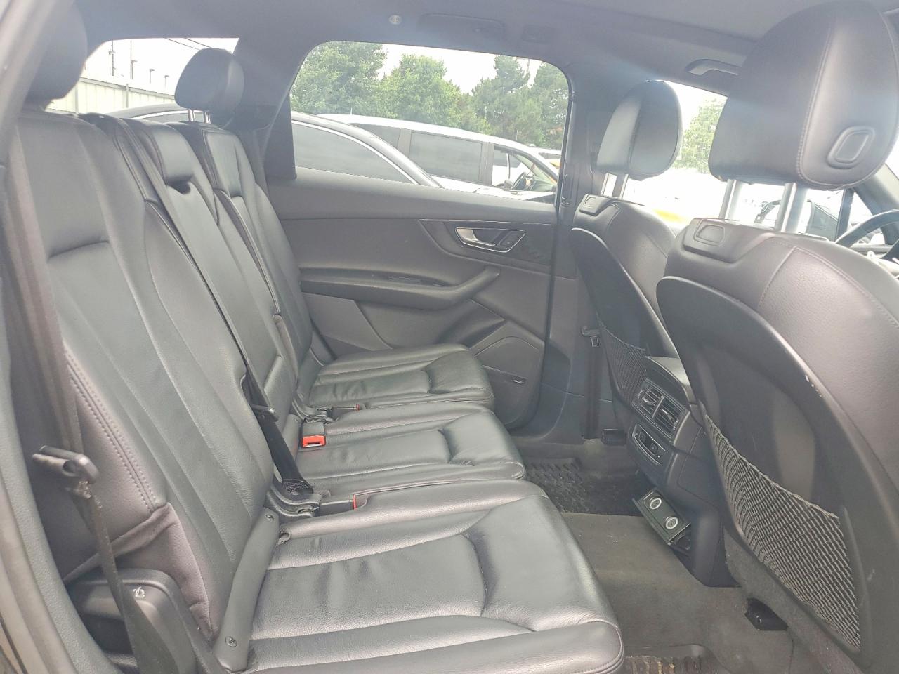 2017 AUDI Q7 quattro Premium Plus