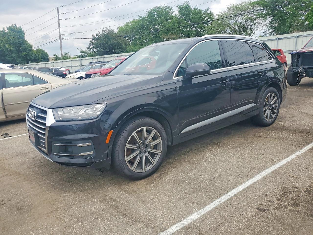 2017 AUDI Q7 quattro Premium Plus