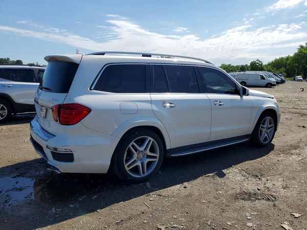 2014 MERCEDES-BENZ GL GL 550 4MATIC