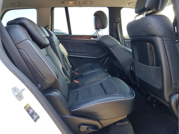 2014 MERCEDES-BENZ GL GL 550 4MATIC