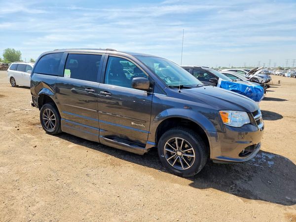 2017 DODGE GRAND CARAVAN SXT