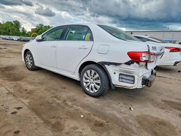 2013 TOYOTA COROLLA