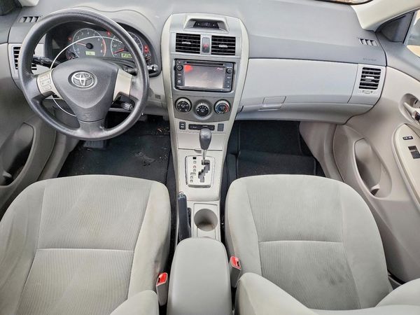 2013 TOYOTA COROLLA